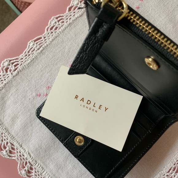 Radley London Leather Wallet - Picture 7 of 7